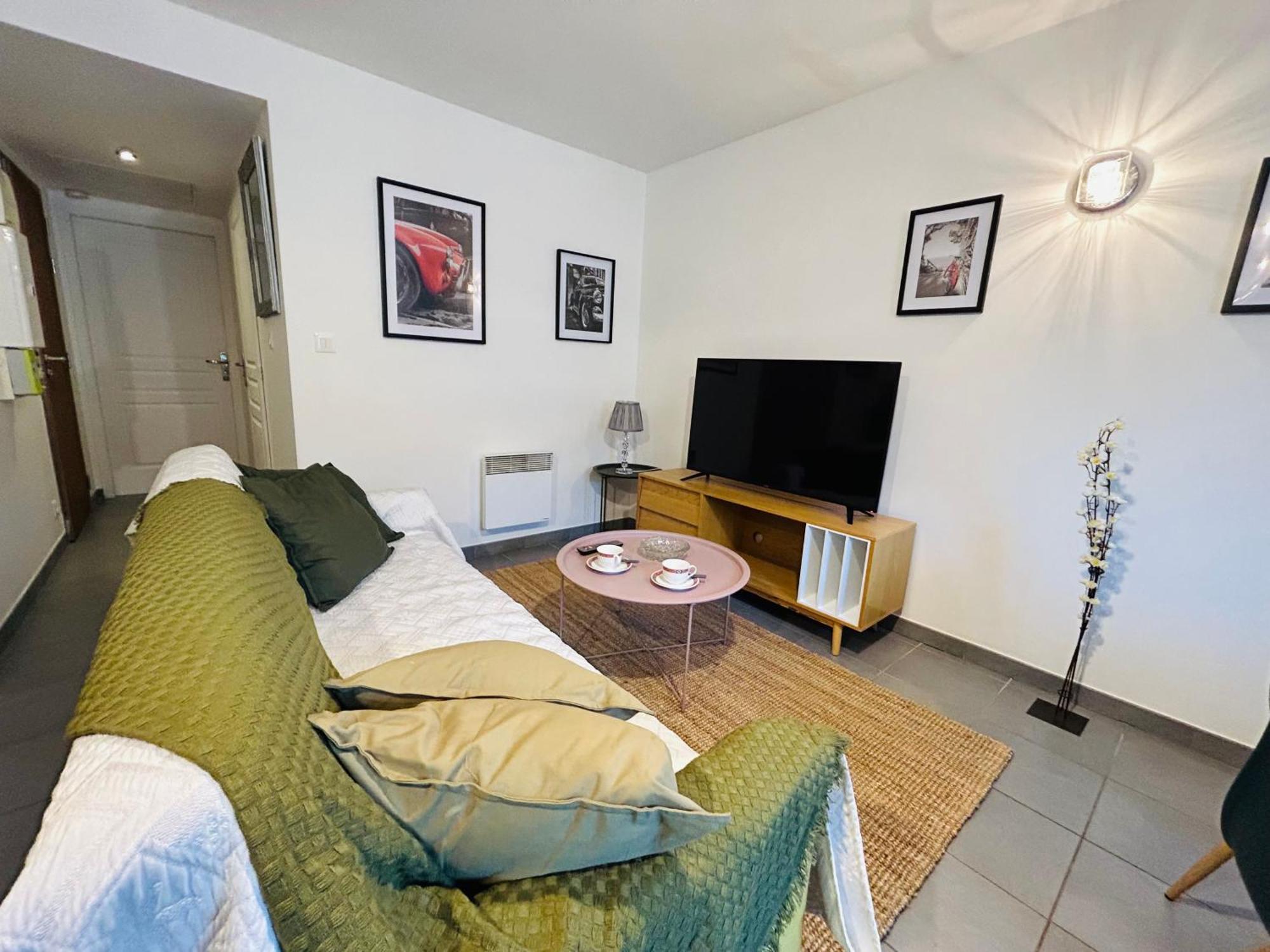 Doyen 1 Proche Centre Ville Reims Kültér fotó